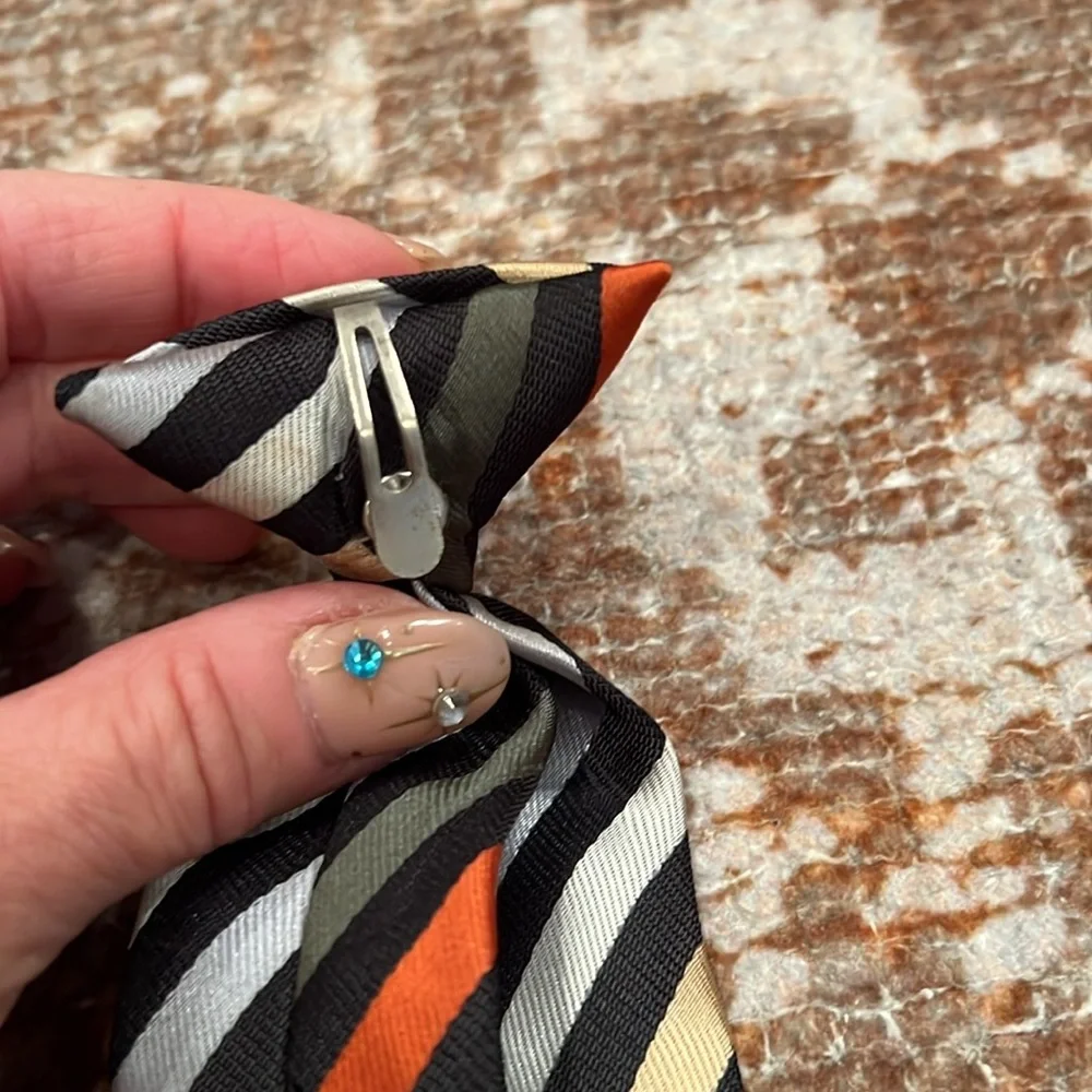 clip on tie! striped!